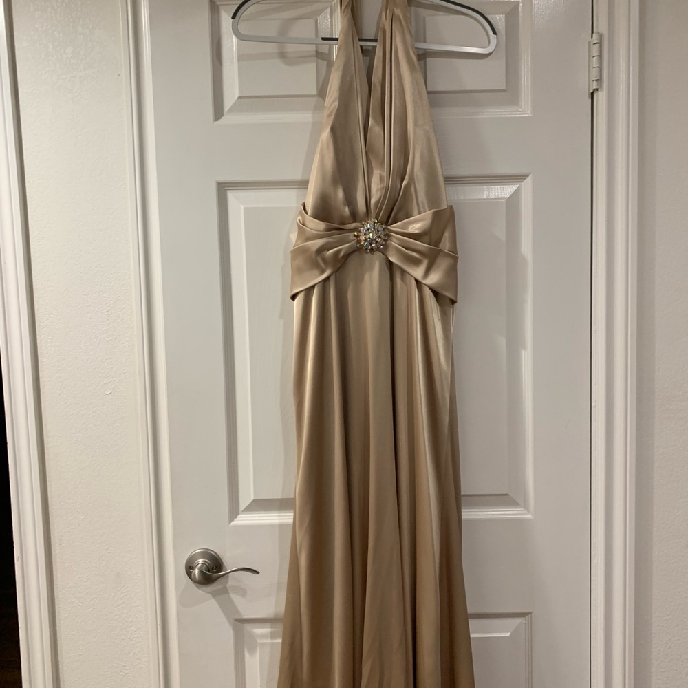 Jessica McClintock Gold Backless Dress